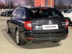 Škoda Superb - fotka číslo 5