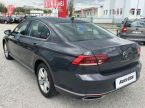 Volkswagen Passat - fotka číslo 5