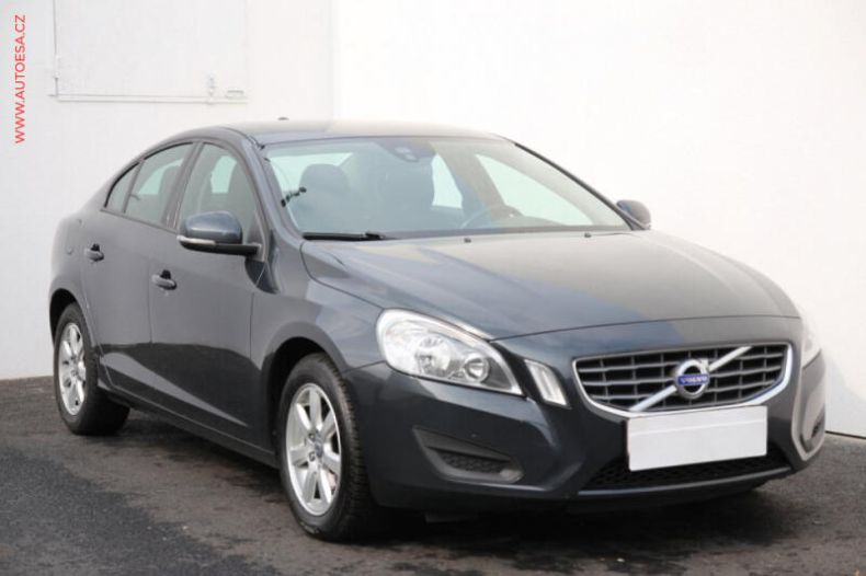 Volvo S60 - hlavní fotka inzerátu