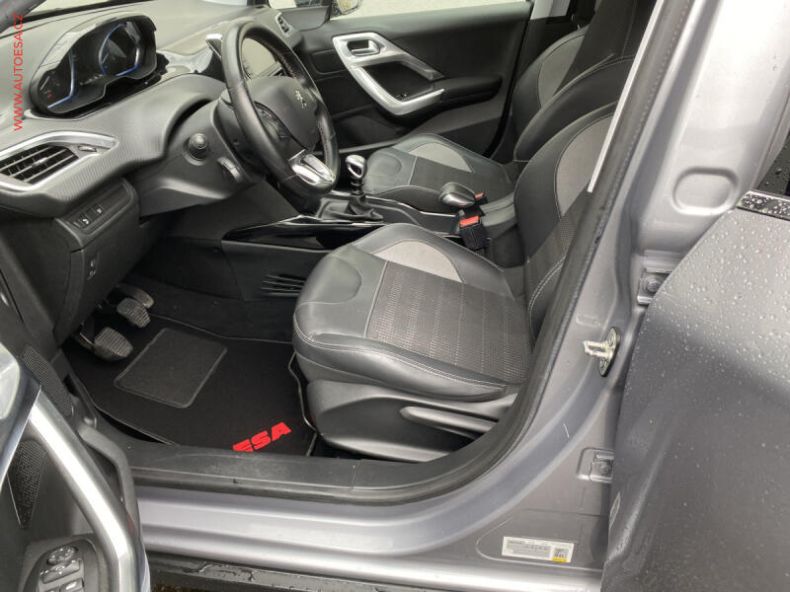 Peugeot 2008 - hlavní fotka