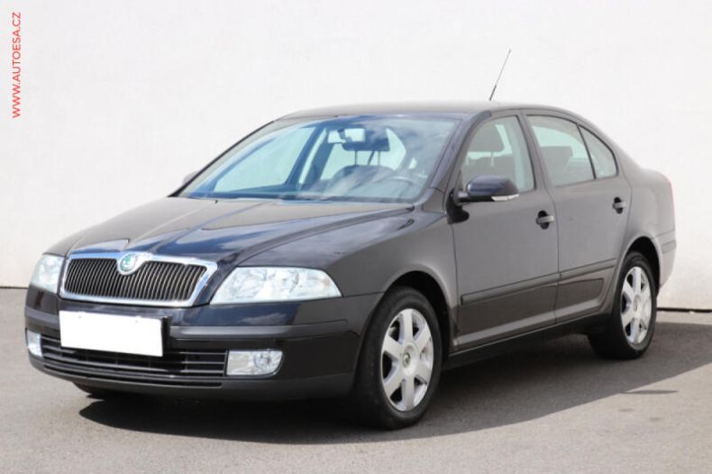 Škoda Octavia - hlavní fotka