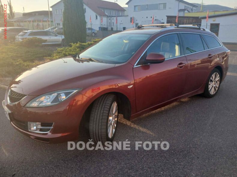 Mazda 6 - hlavní foto