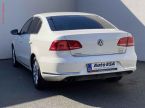 Volkswagen Passat - fotka číslo 5