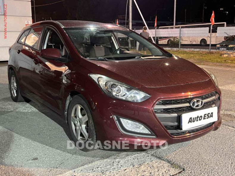 Hyundai i30 - hlavní fotka inzerátu