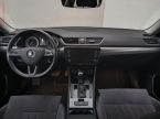 Škoda Superb - fotka číslo 7