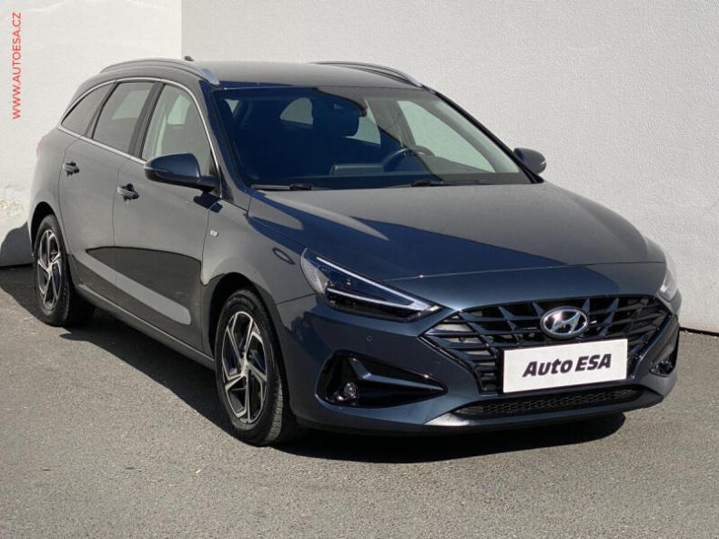 Hyundai i30 - hlavní foto