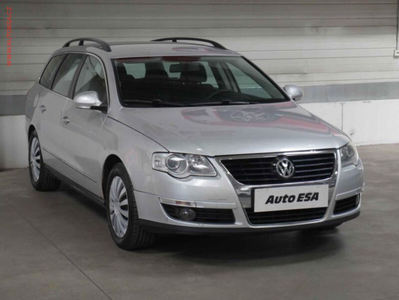 Volkswagen Passat - hlavní fotka inzerátu