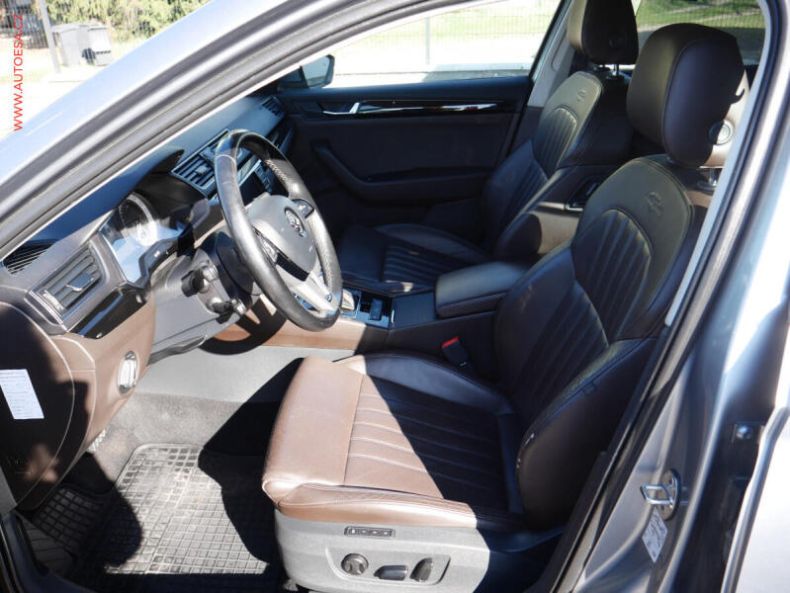 Škoda Superb - hlavní fotka