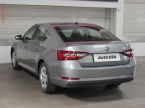 Škoda Superb - fotka číslo 3