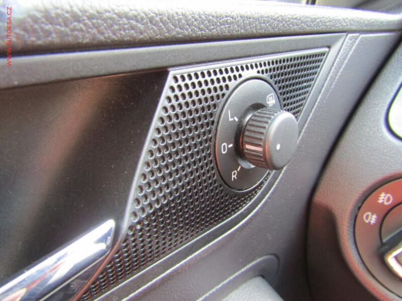 Škoda Rapid - hlavní fotka