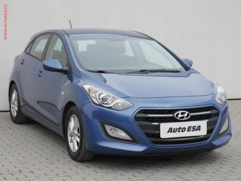 Hyundai i30 - hlavní foto