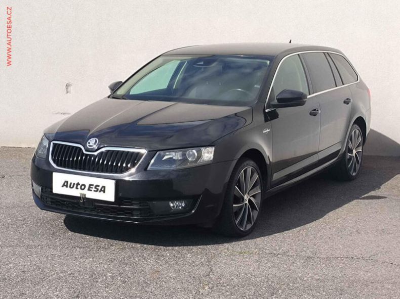 Škoda Octavia - hlavní fotka