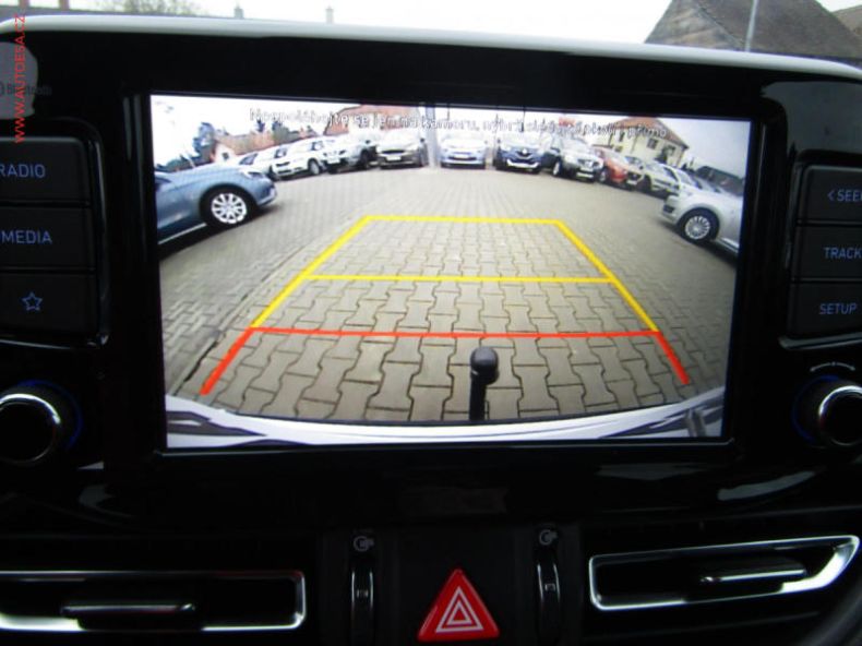 Hyundai i30 - hlavní fotka