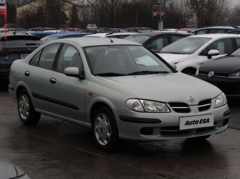 Nissan Almera - hlavní foto