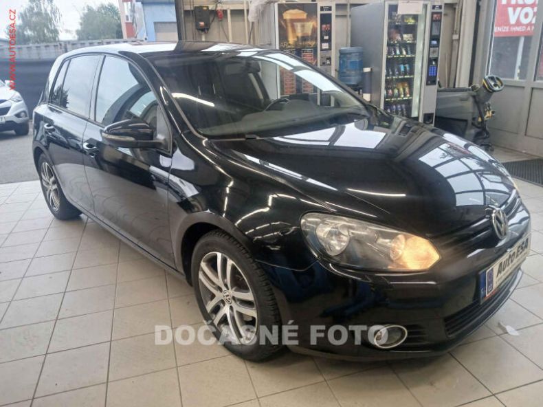 Volkswagen Golf - hlavní fotka inzerátu
