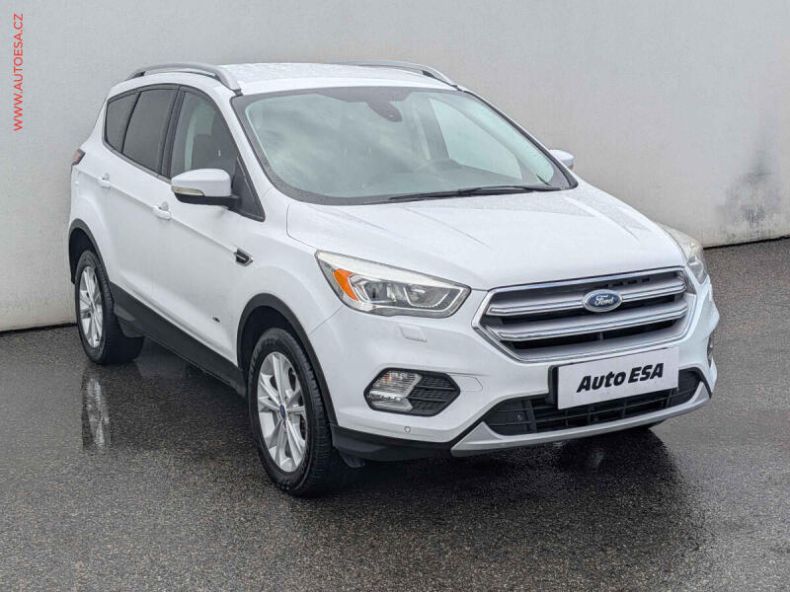 Ford Kuga - hlavní foto