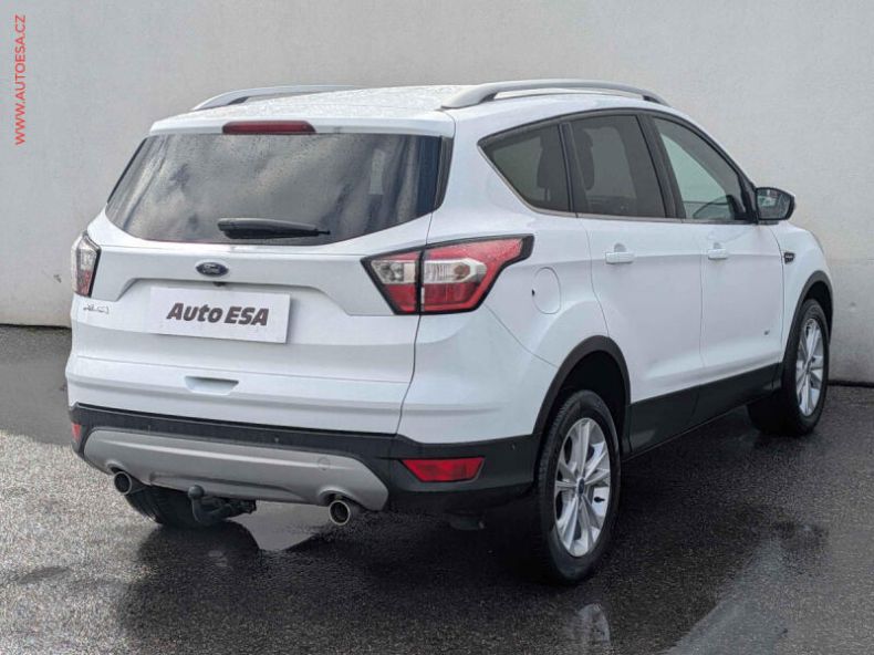 Ford Kuga - hlavní fotka