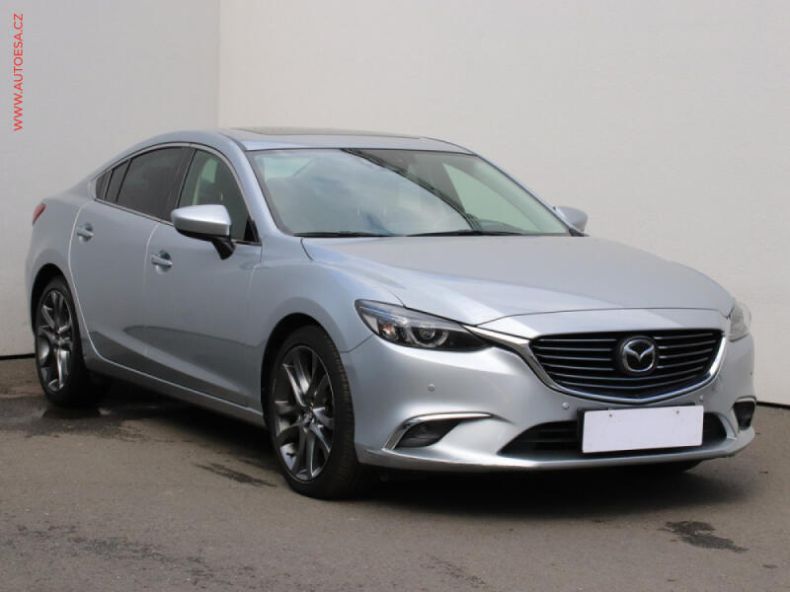 Mazda 6 - hlavní foto