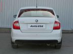 Škoda Rapid - fotka číslo 4