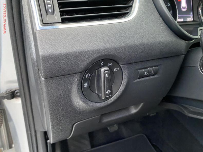 Škoda Octavia - hlavní fotka