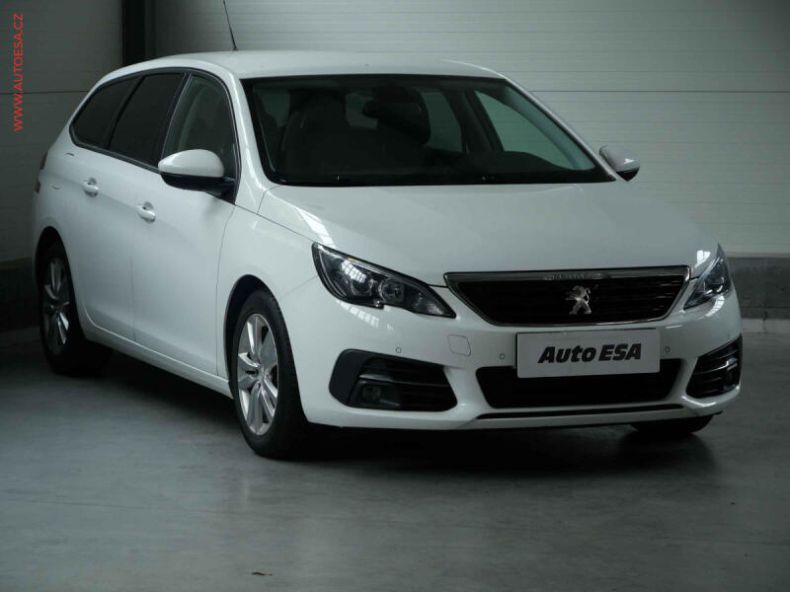 Peugeot 308 - hlavní foto