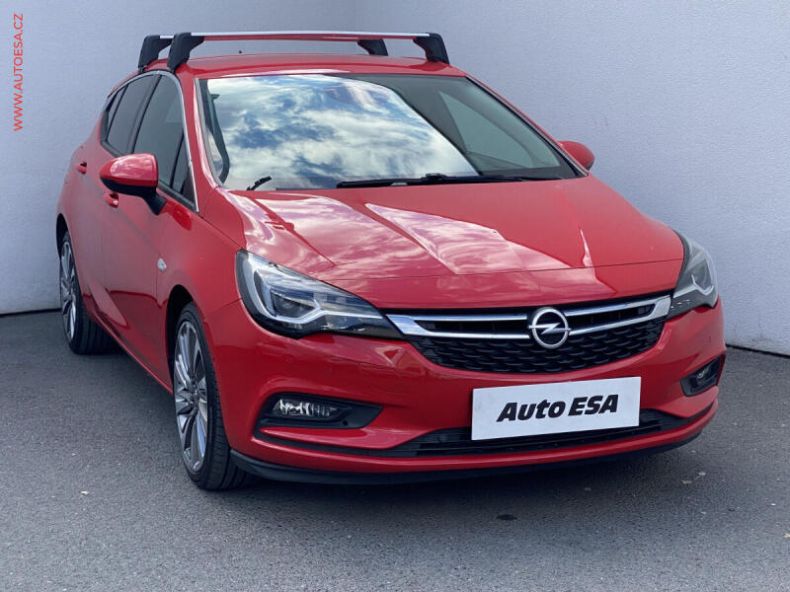 Opel Astra - hlavní fotka inzerátu