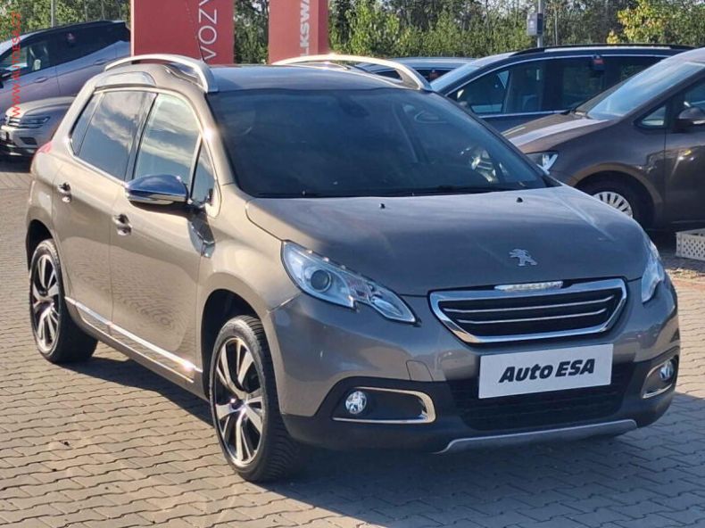Peugeot 2008 - hlavní foto