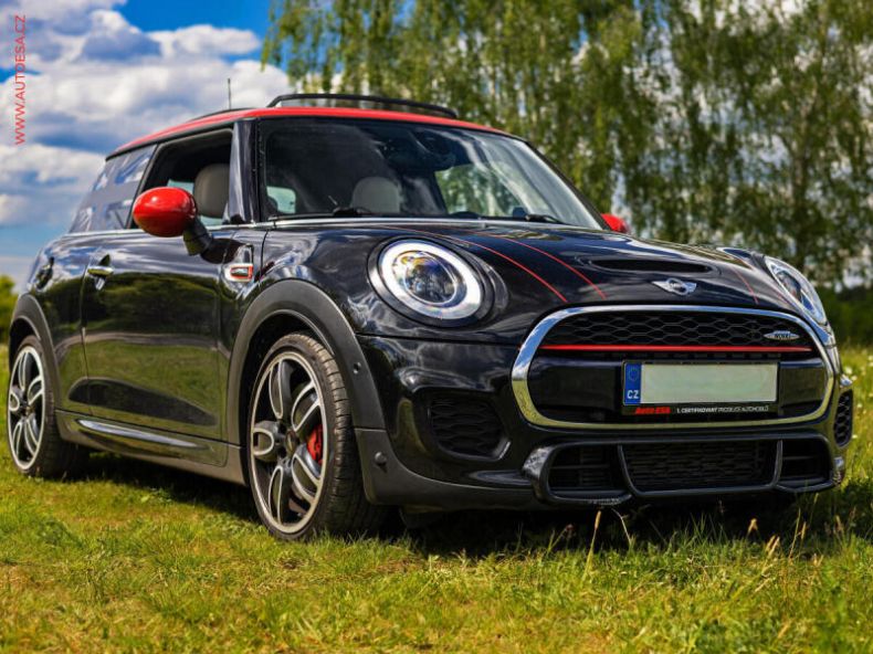 Mini Cooper - hlavní foto