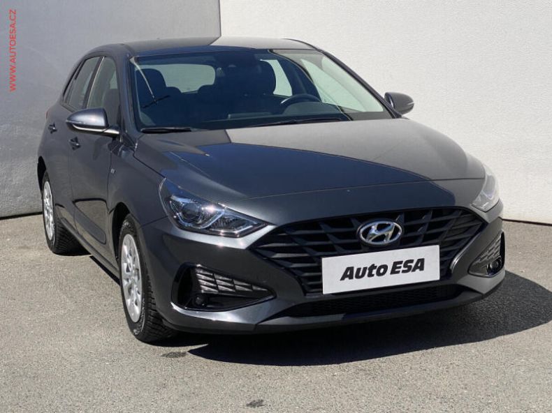 Hyundai i30 - hlavní foto