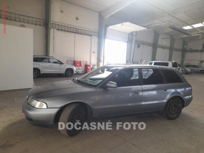Audi A4 - hlavní foto