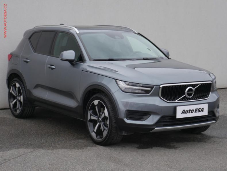 Volvo XC40 - hlavní foto
