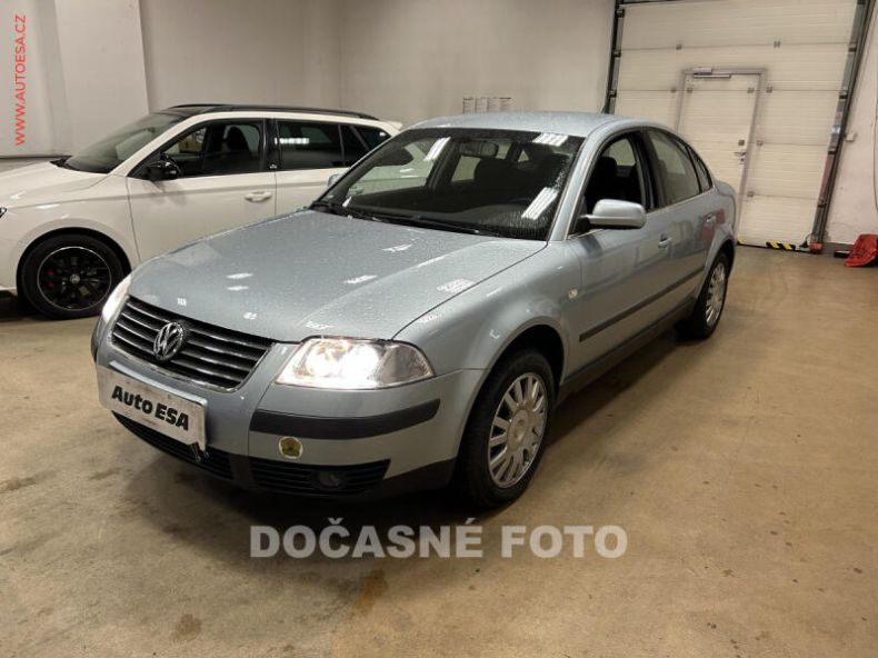 Volkswagen Passat - hlavní fotka inzerátu