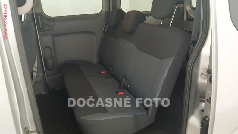 Nissan NV 200 - hlavní fotka