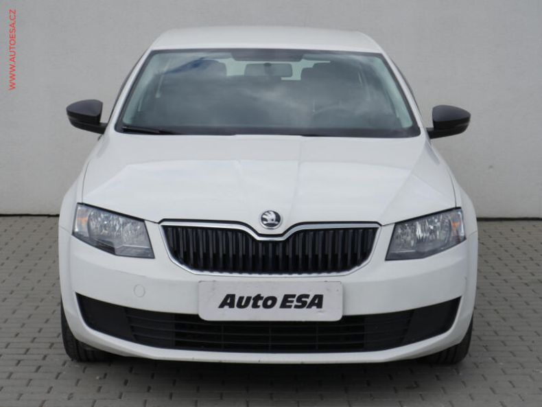 Škoda Octavia - hlavní fotka