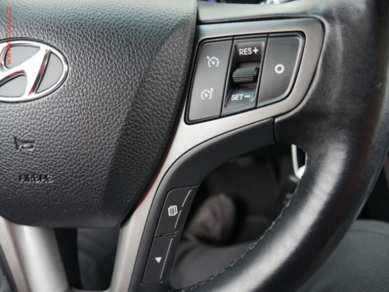 Hyundai i40 - hlavní fotka