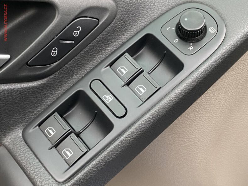 Volkswagen Golf - hlavní fotka