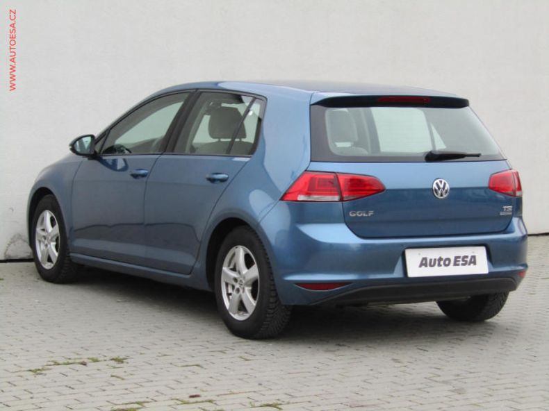 Volkswagen Golf - hlavní fotka