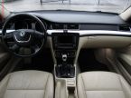 Škoda Superb - fotka číslo 7