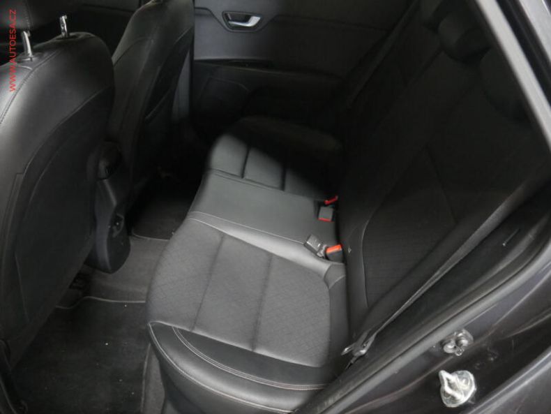 Kia Stonic - hlavní fotka