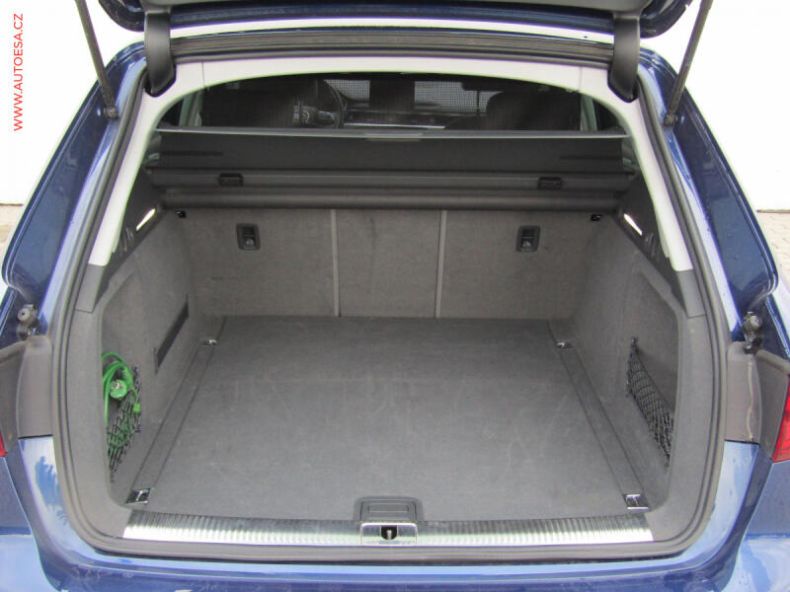 Audi A4 - hlavní fotka