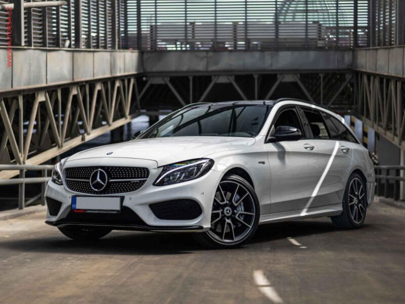 Mercedes Třída C - hlavní fotka