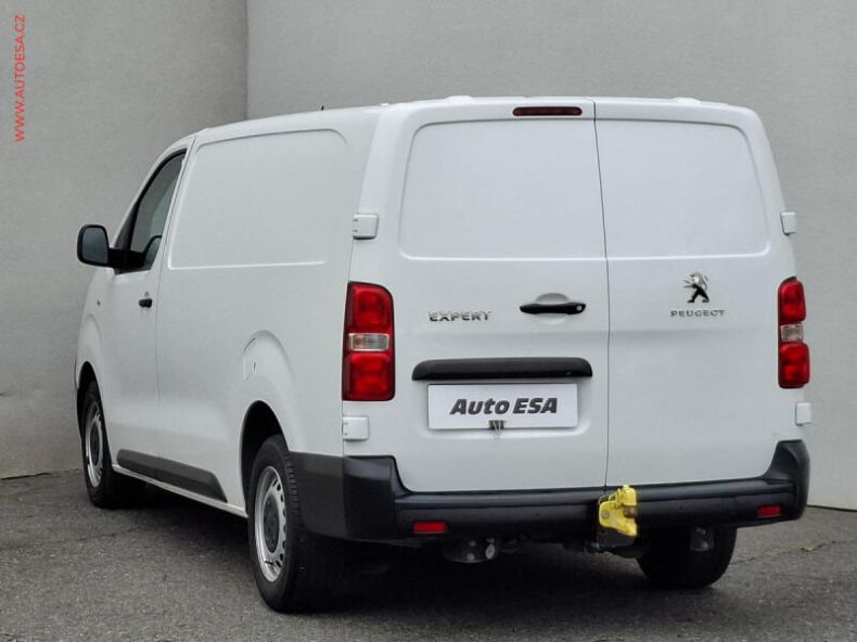 Peugeot Expert - hlavní fotka