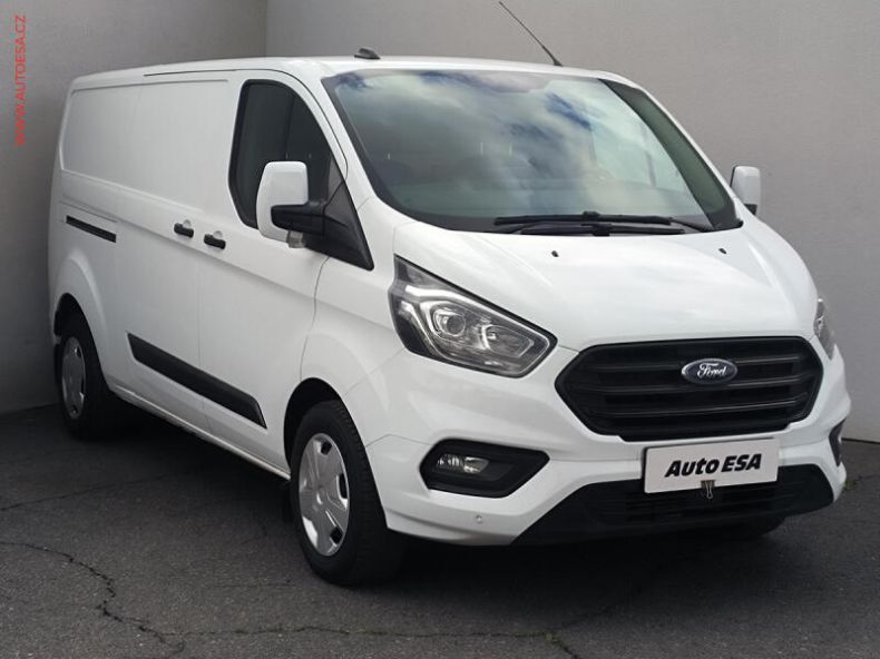 Ford Transit - hlavní foto