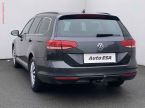 Volkswagen Passat - fotka číslo 5