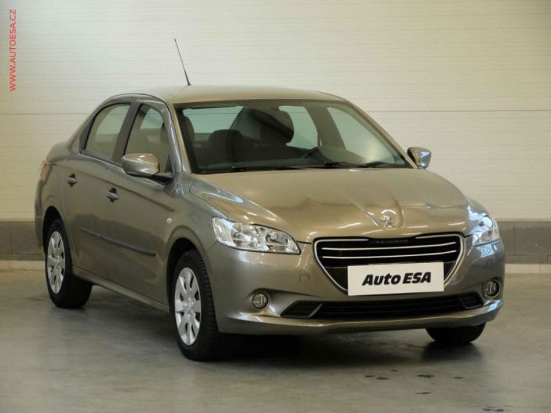 Peugeot 301 - hlavní foto