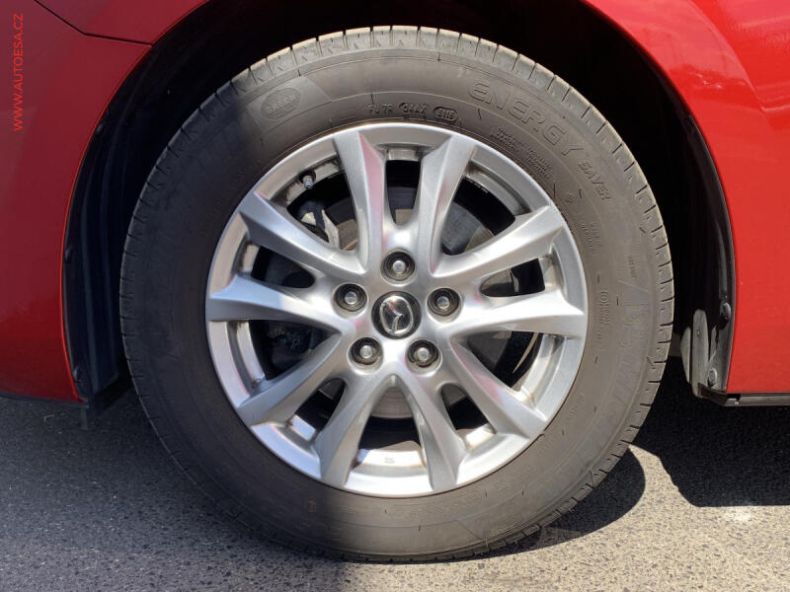 Mazda 3 - hlavní fotka