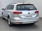 Volkswagen Passat - fotka číslo 5