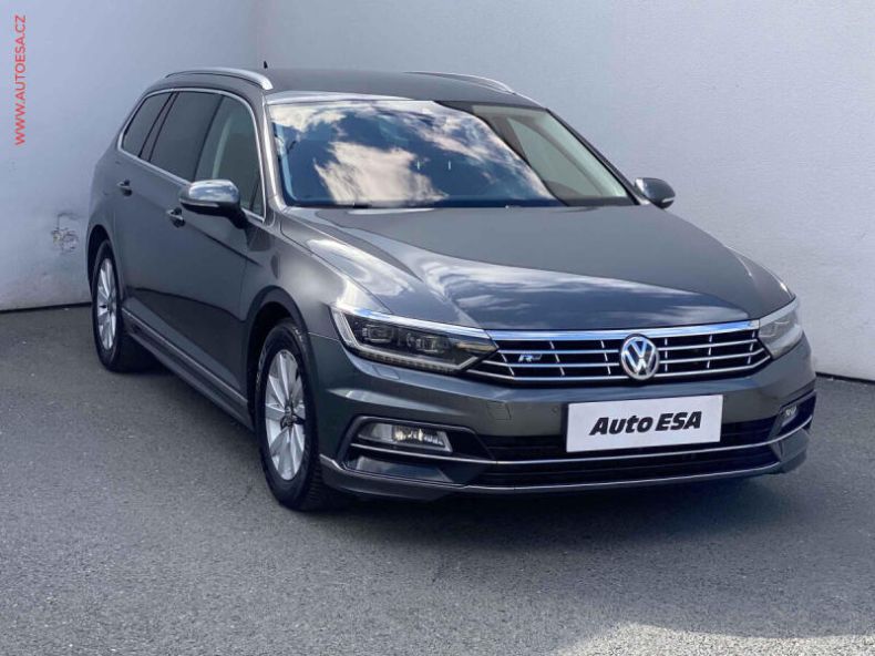 Volkswagen Passat - hlavní fotka inzerátu