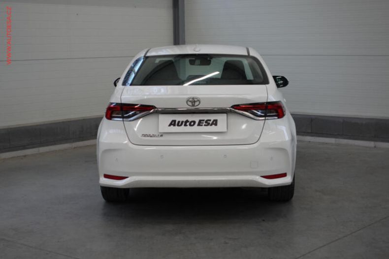 Toyota Corolla - hlavní fotka