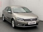 Volkswagen Passat - fotka číslo 0